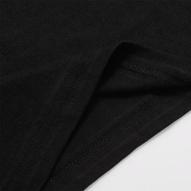 Playful Otters Under Moonlight - Undershirt Crew Neck บทวิจารณ์และราคา