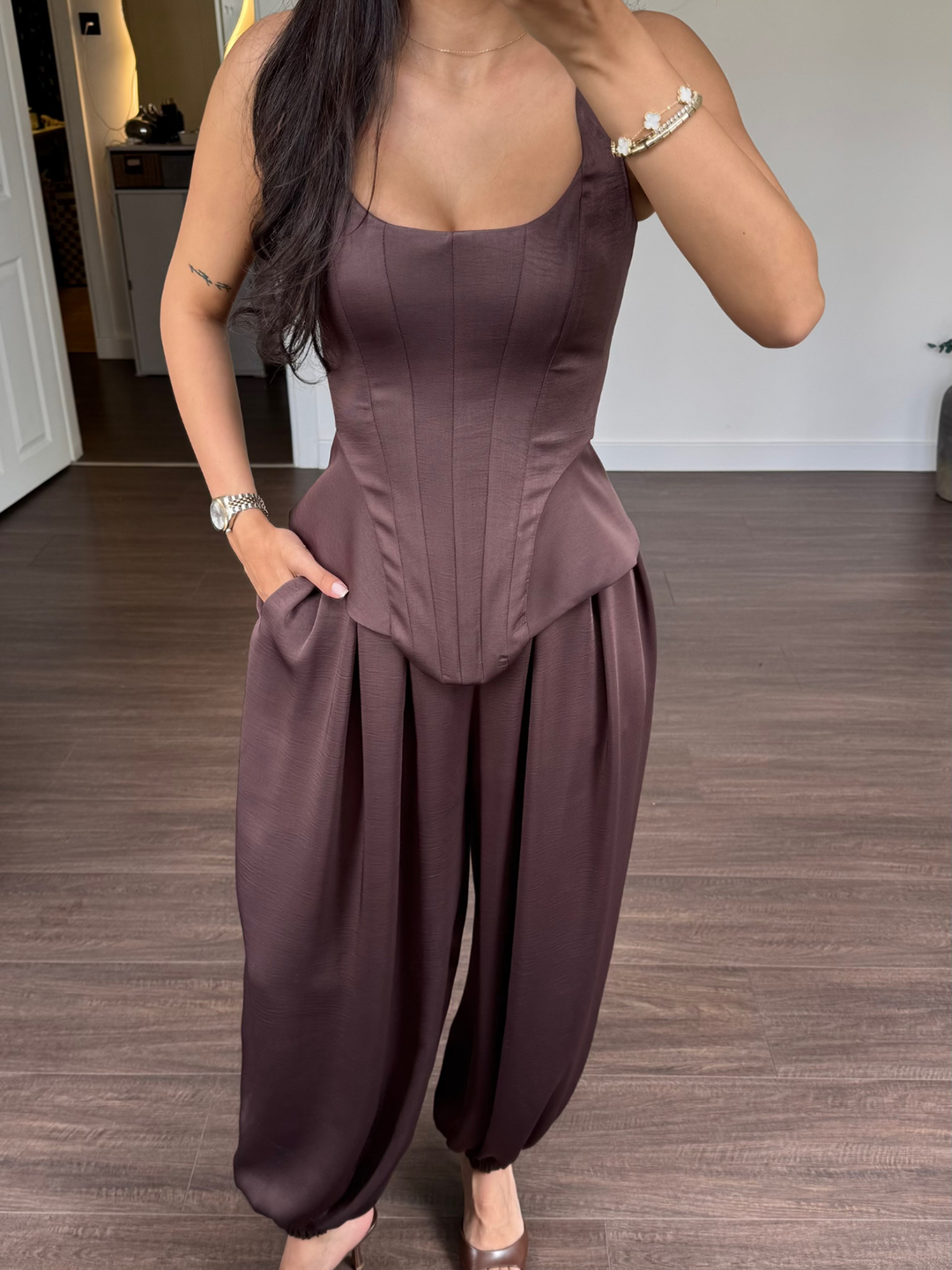 Laru Women Satin 2 Piece Outfi - Suspender Tank Top บทวิจารณ์และราคา